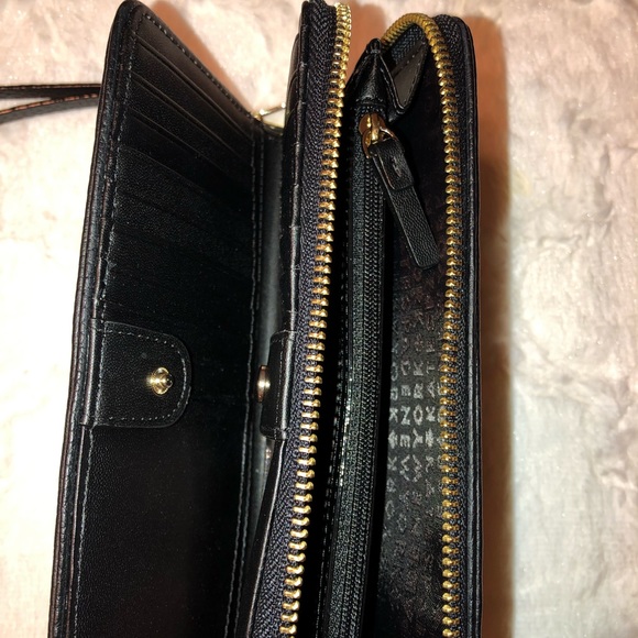Kate ♠️Spade Multifunction Wallet ♠️ - Picture 3 of 4